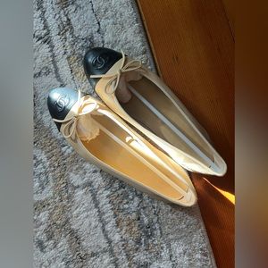 **SOLD** Chanel Ballet Flats